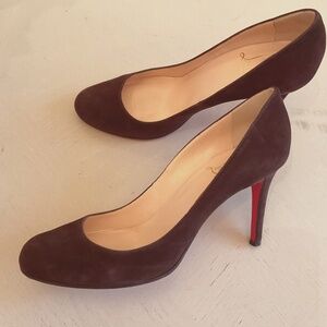 Christian Louboutin Suede Leather Heels Size 37 👠